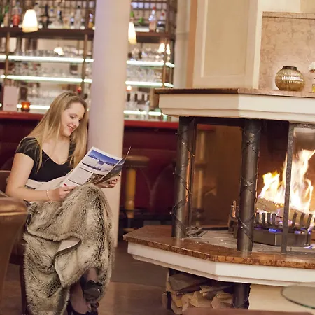 Hotel Latini Zell am See