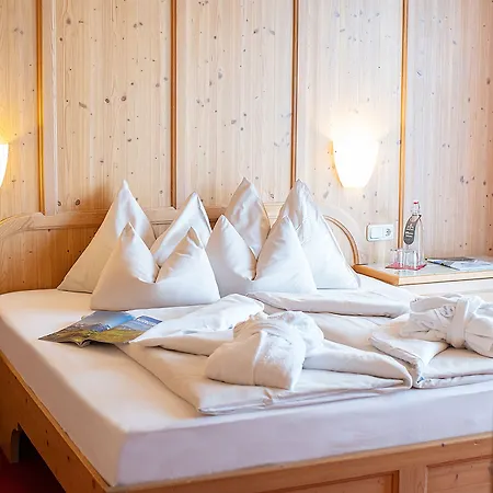 Hotel Latini 4*