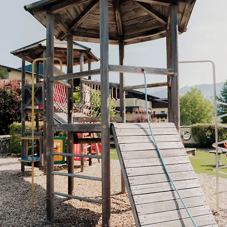 Hotel Latini Zell am See